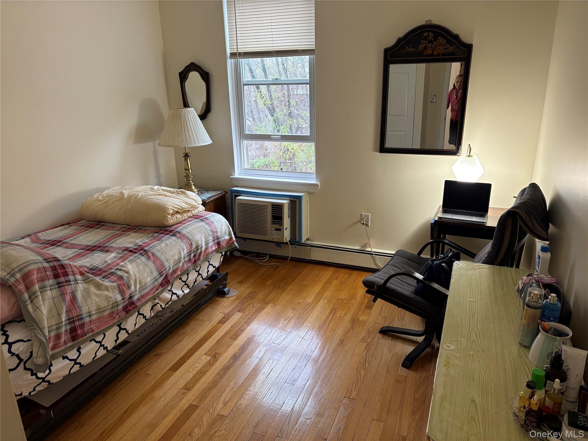 Single Family Elton  Bronx, NY 10451, MLS-945618-17