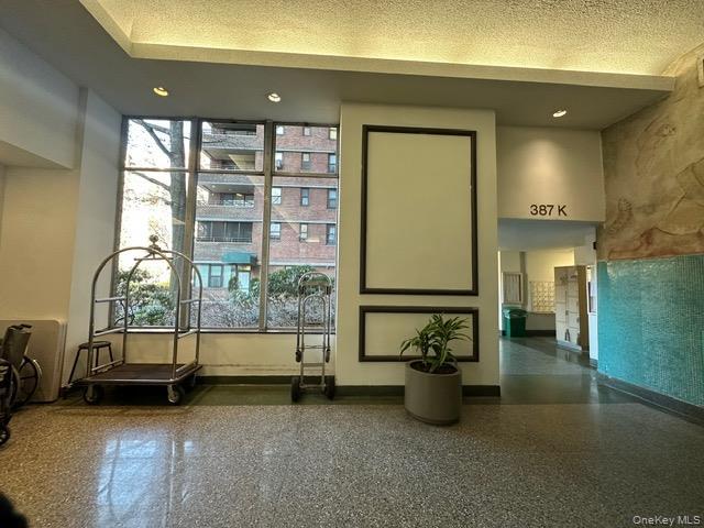 Coop Grand Manhattan, NY 10002, MLS-945637-7