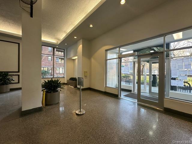 Coop Grand Manhattan, NY 10002, MLS-945637-8