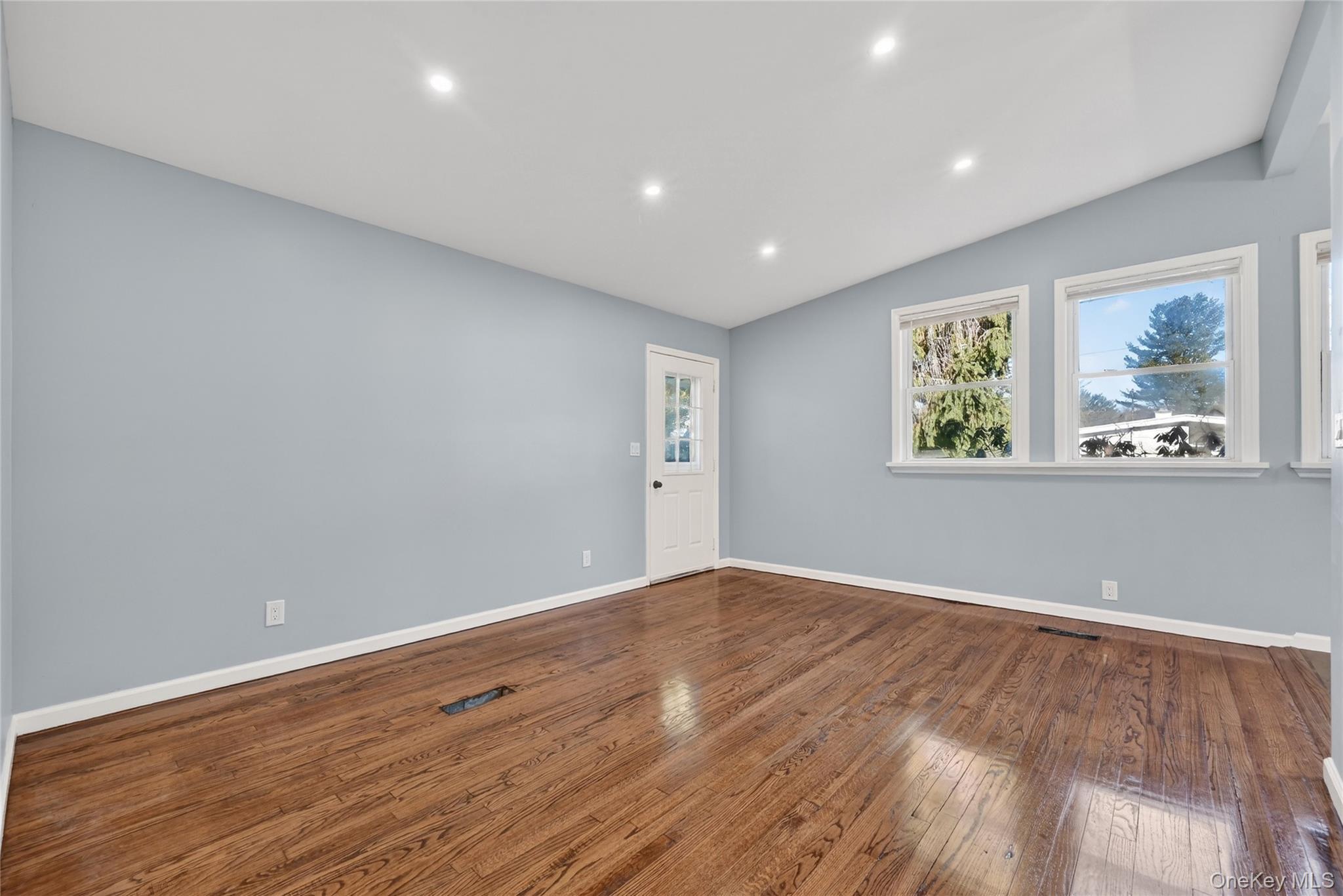 Single Family The Curve  Sullivan County, NY 12775, MLS-945662-7