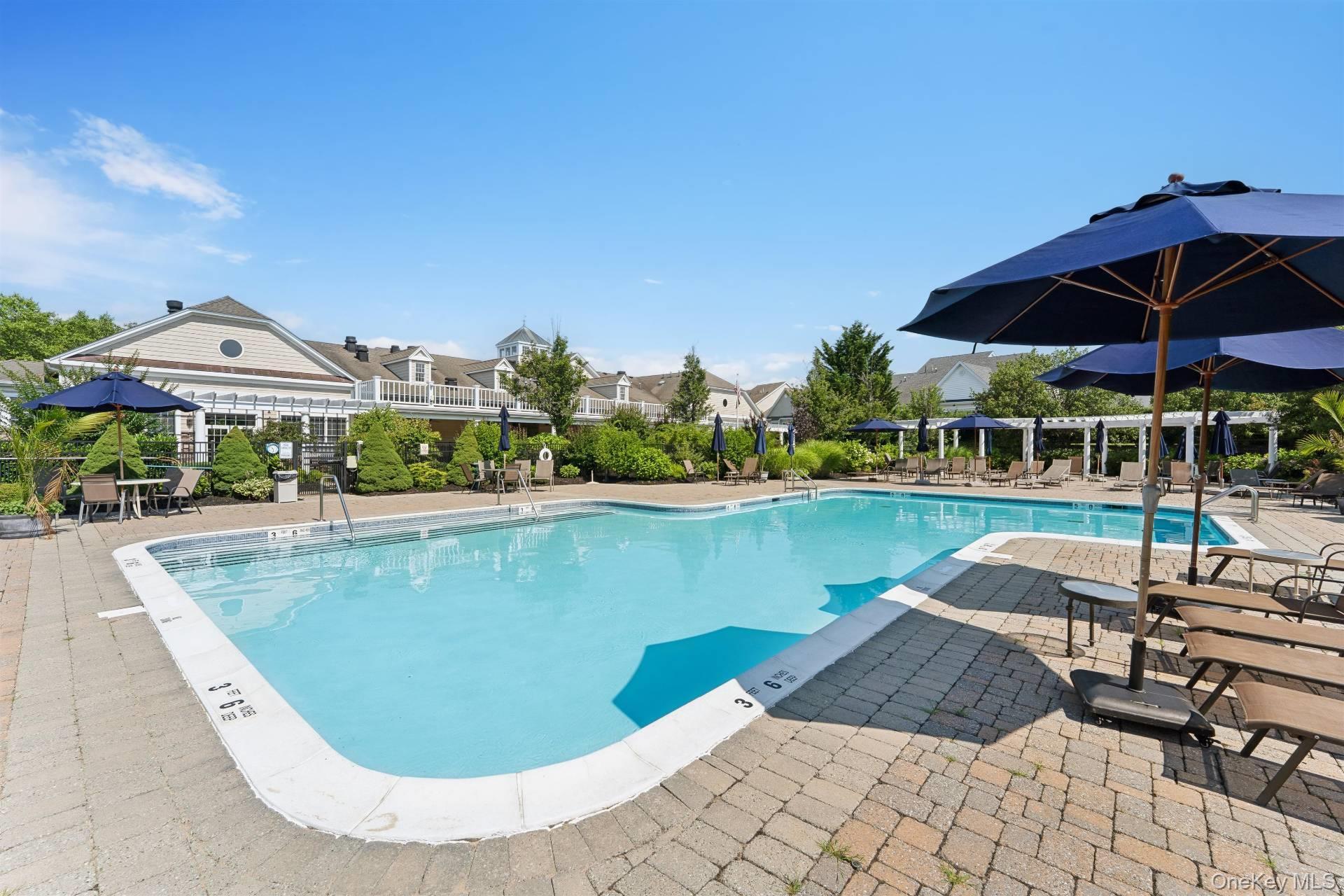 Condo Encore  Suffolk County, NY 11941, MLS-945667-12