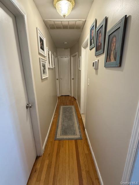 Single Family Woodside  Nassau County, NY 11793, MLS-945679-4