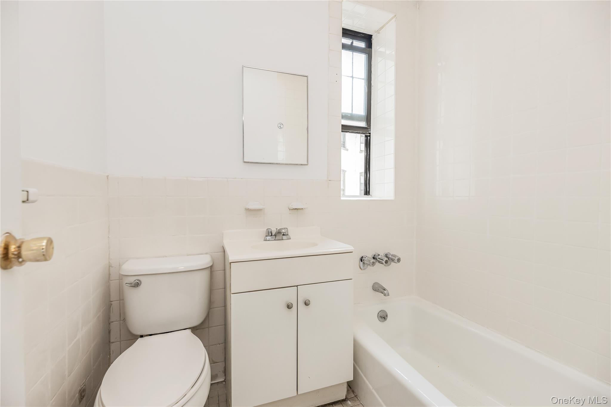 Coop Convent Manhattan, NY 10027, MLS-945719-20