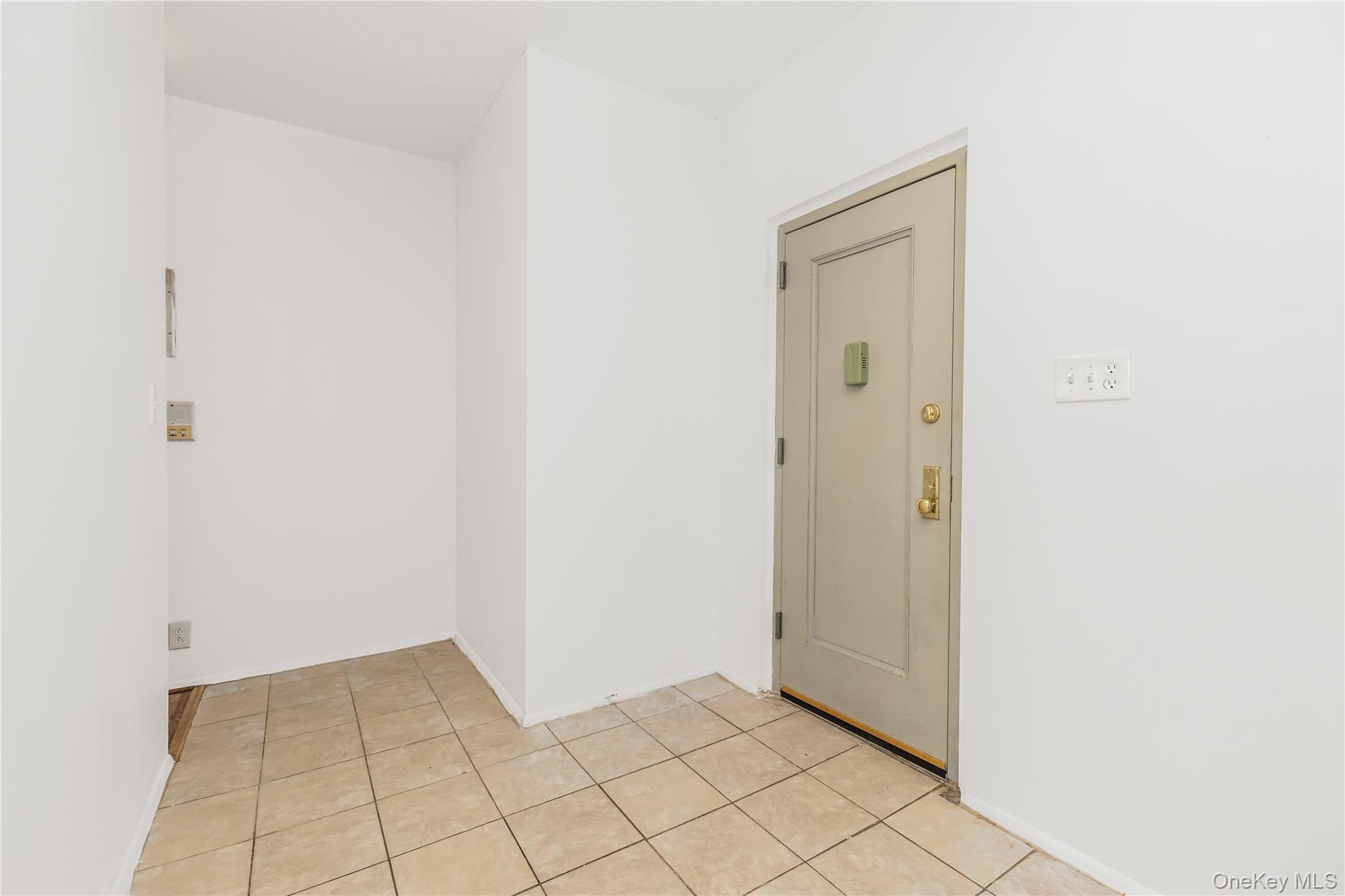 Coop Convent Manhattan, NY 10027, MLS-945719-8
