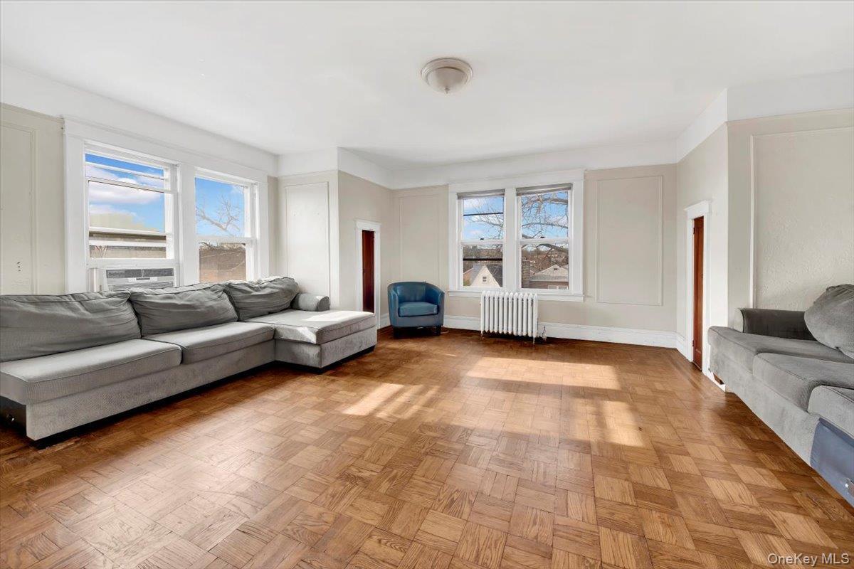 Single Family Morgan  Bronx, NY 10469, MLS-945736-10