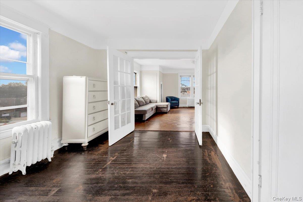 Single Family Morgan  Bronx, NY 10469, MLS-945736-24