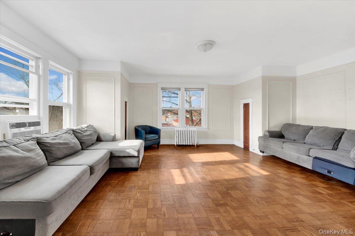 Single Family Morgan  Bronx, NY 10469, MLS-945736-26