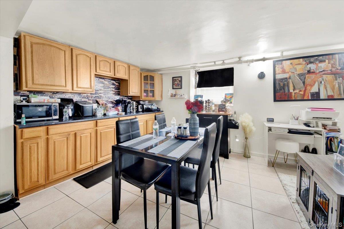 Single Family Morgan  Bronx, NY 10469, MLS-945736-32