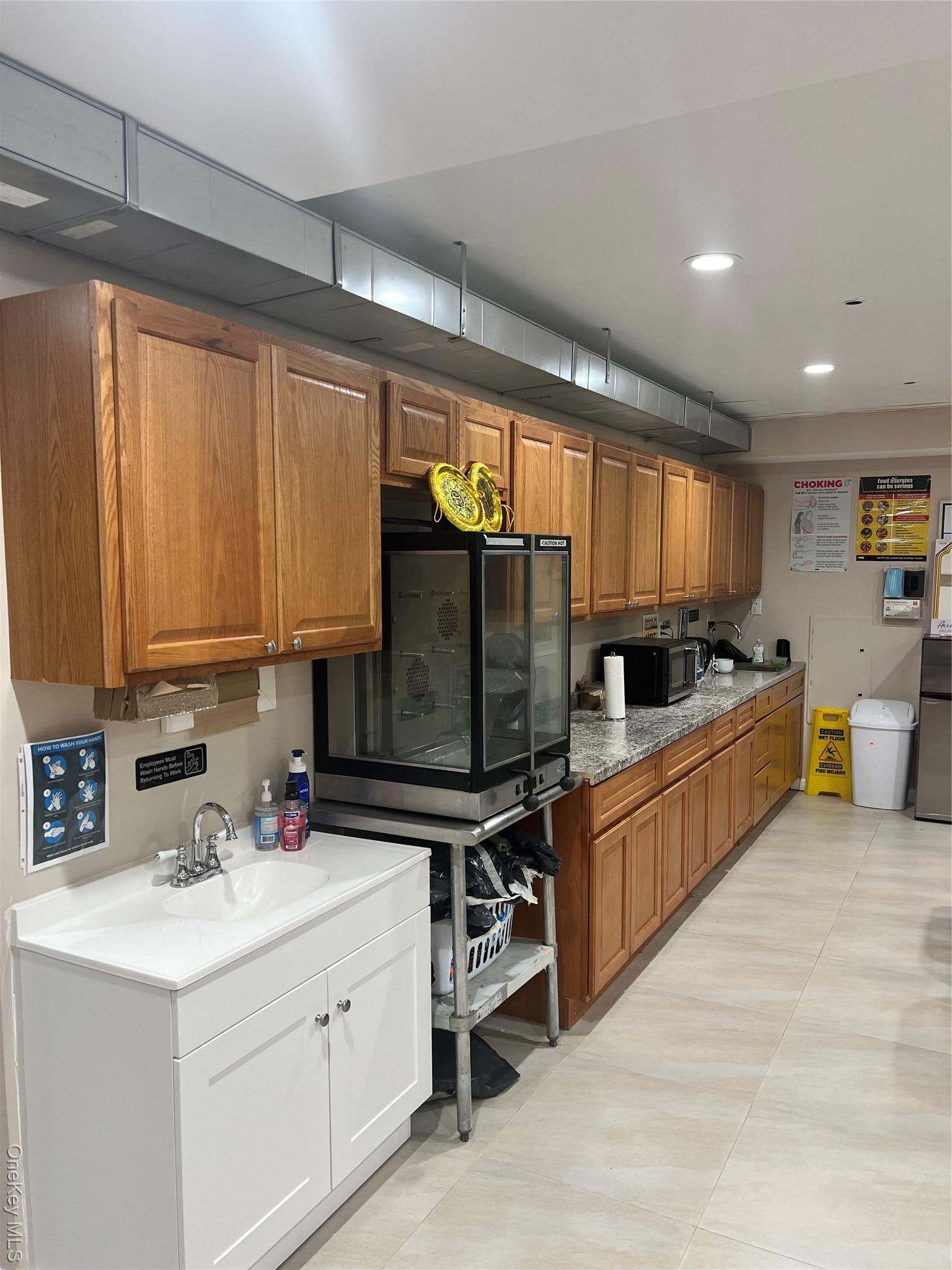 Commercial Sale Kenilworth  Brooklyn, NY 11210, MLS-945752-18