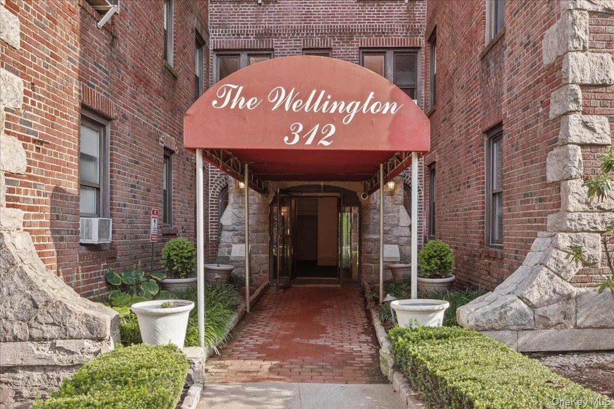 Condo Main  Westchester County, NY 10601, MLS-945789-3