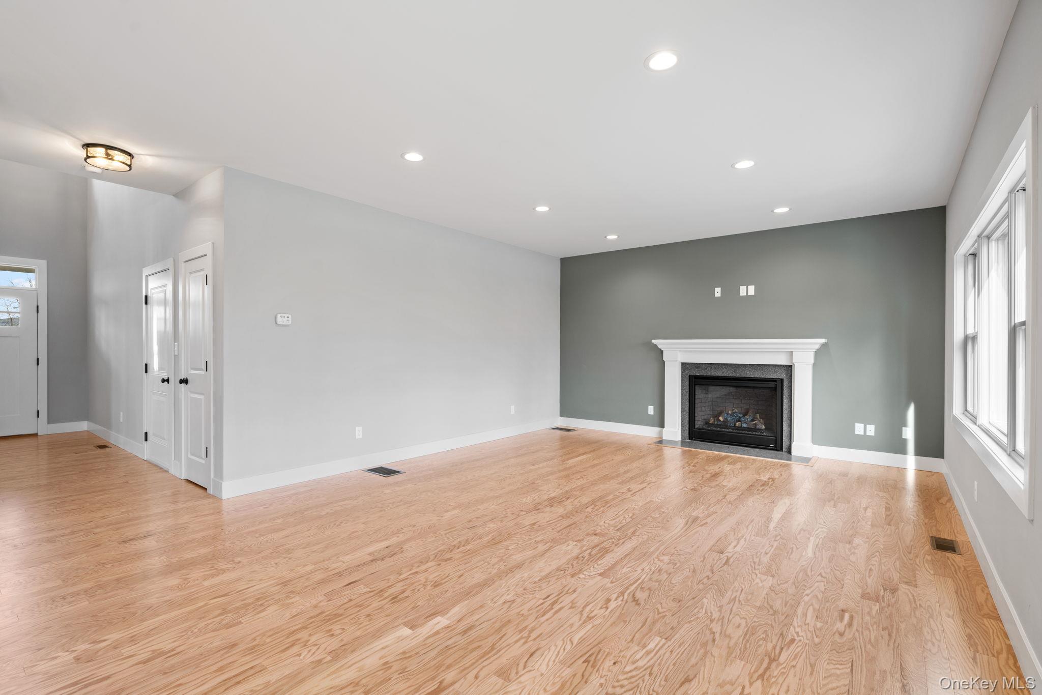 Single Family Harrier Ridge  Ulster County, NY 12589, MLS-945831-8