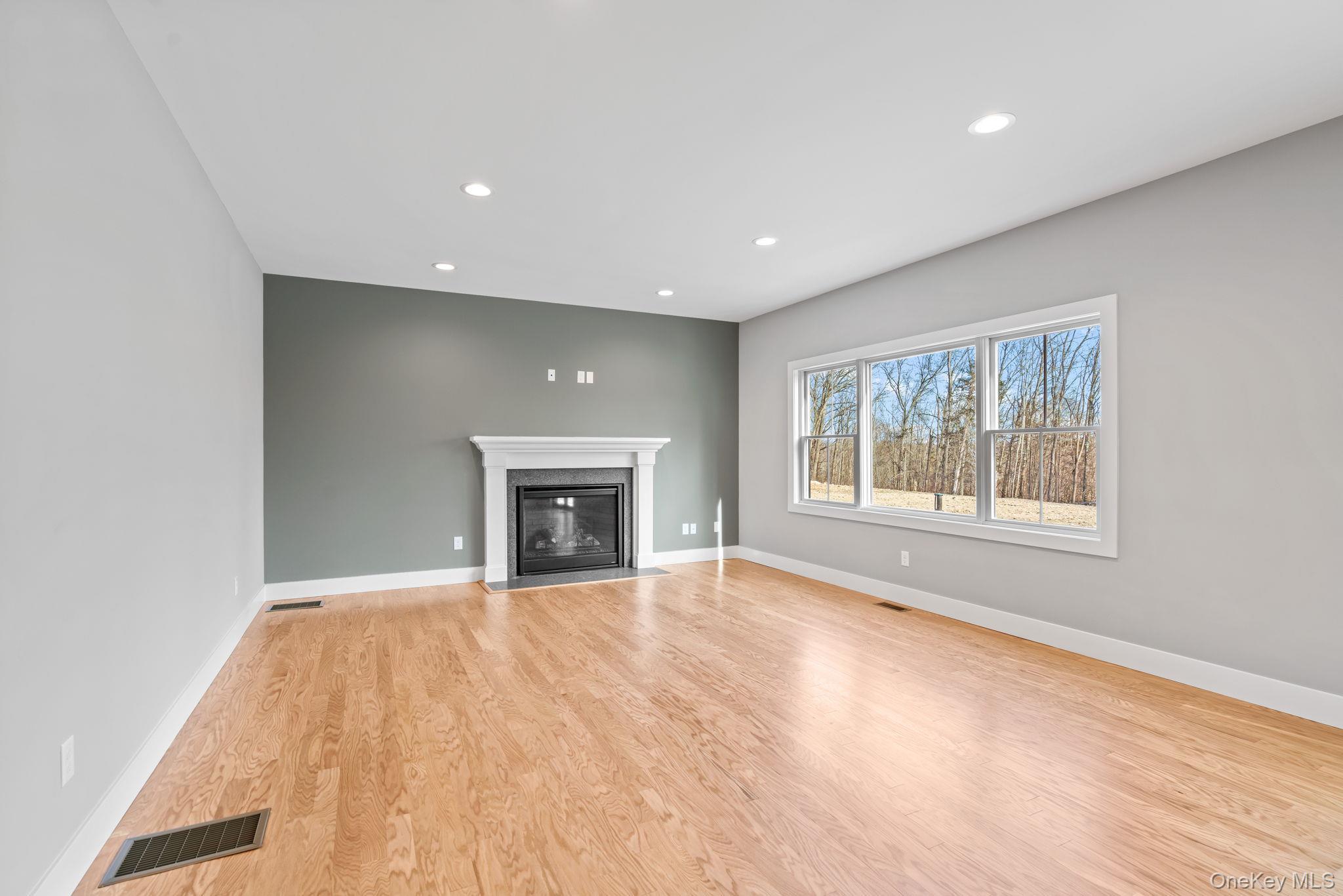 Single Family Harrier Ridge  Ulster County, NY 12589, MLS-945831-9