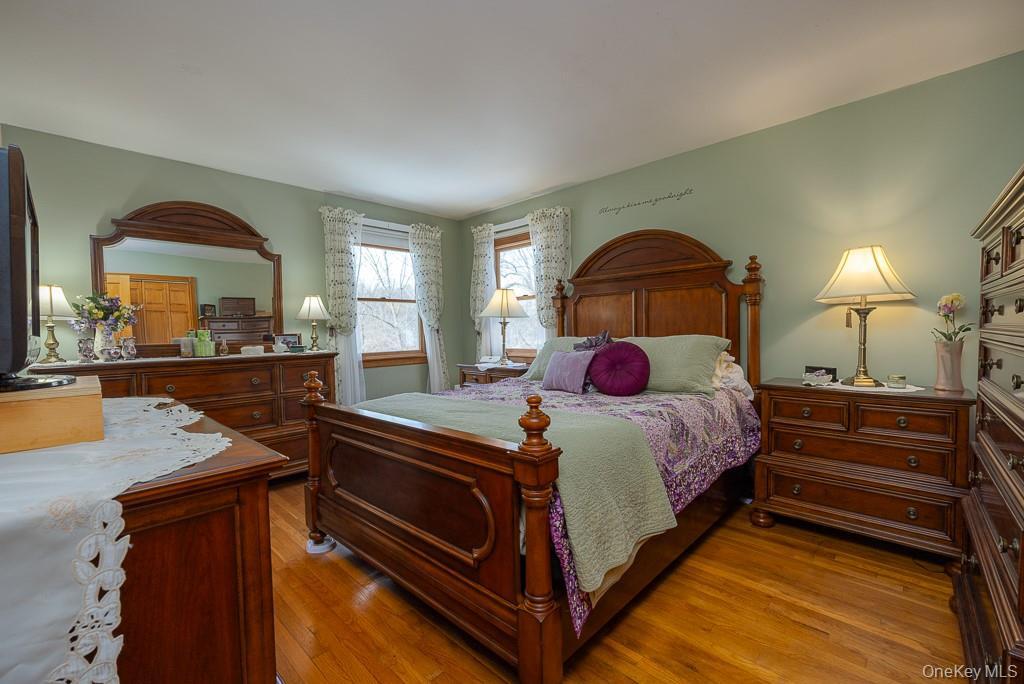 Single Family Georgian  Rockland County, NY 10980, MLS-945832-18