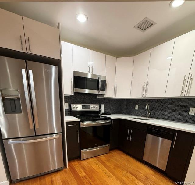 Condo 28th  Queens, NY 11102, MLS-945835-6