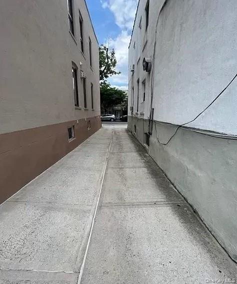 Single Family Woodbine  Queens, NY 11385, MLS-945858-6