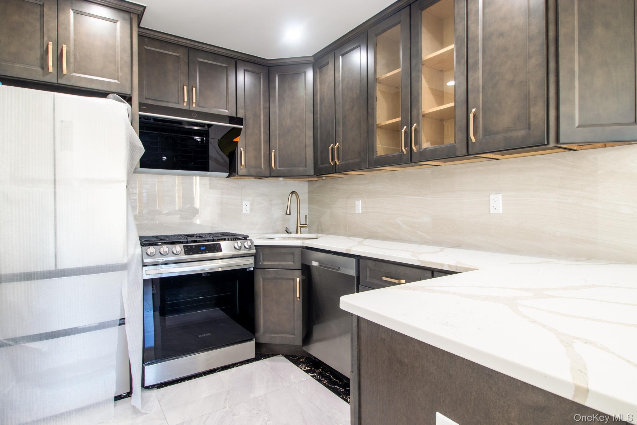 Single Family 129th  Queens, NY 11356, MLS-945864-5