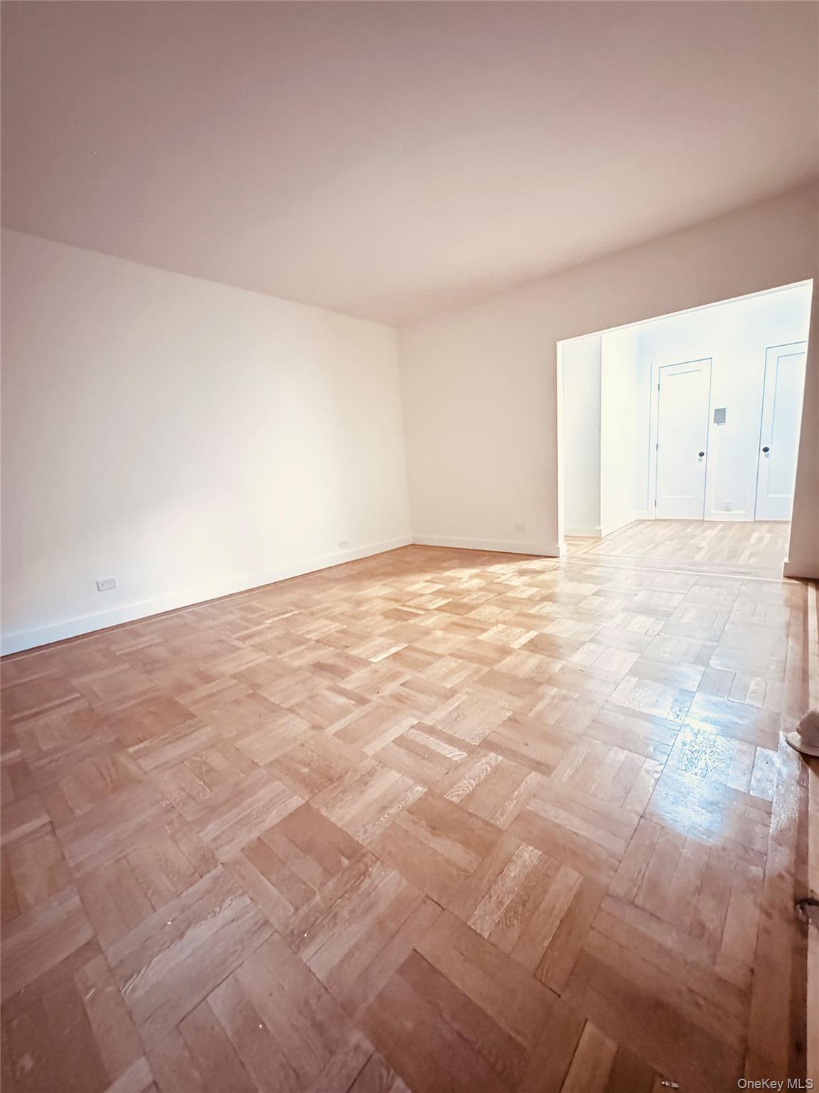 Coop Mathews Ave  Bronx, NY 10467, MLS-945877-4