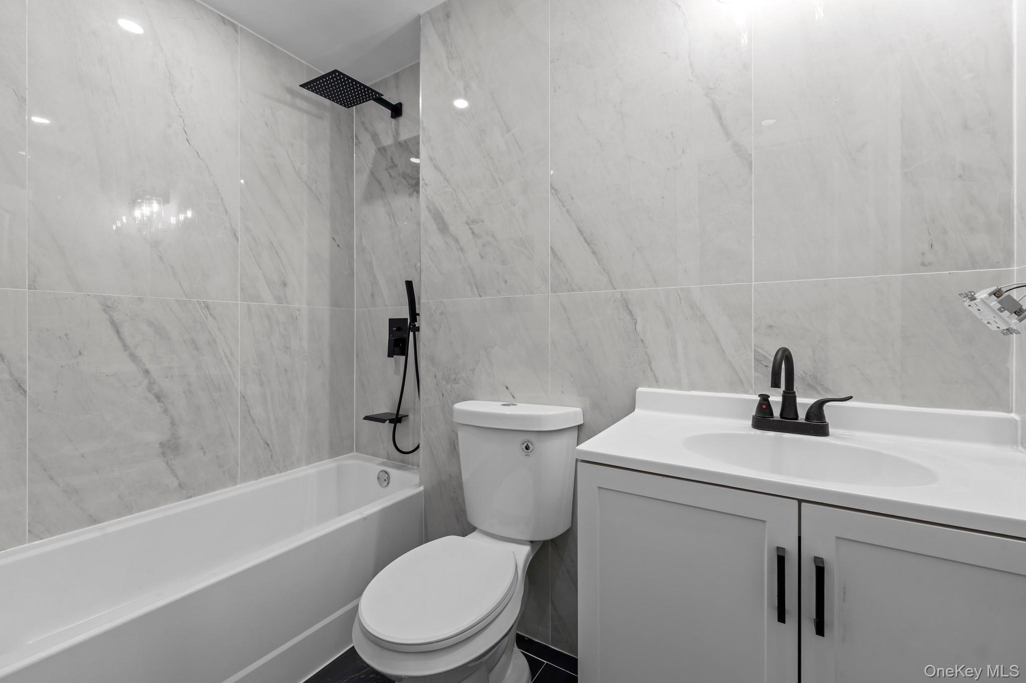 Single Family 255th  Queens, NY 11422, MLS-945880-8