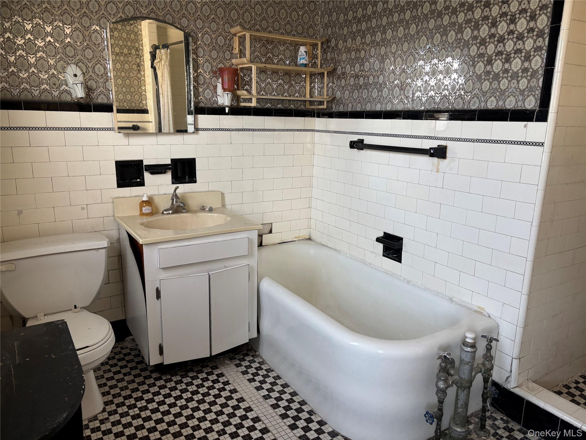 Single Family 114th Queens, NY 11419, MLS-945884-22