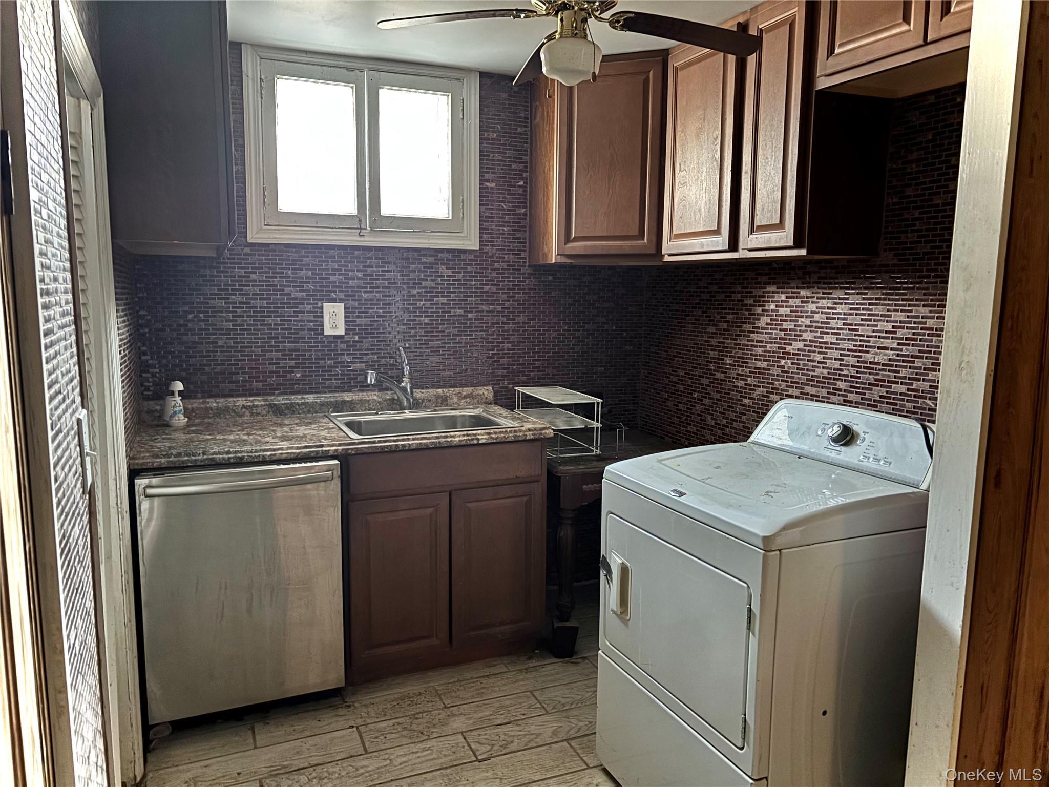 Single Family 114th Queens, NY 11419, MLS-945884-26