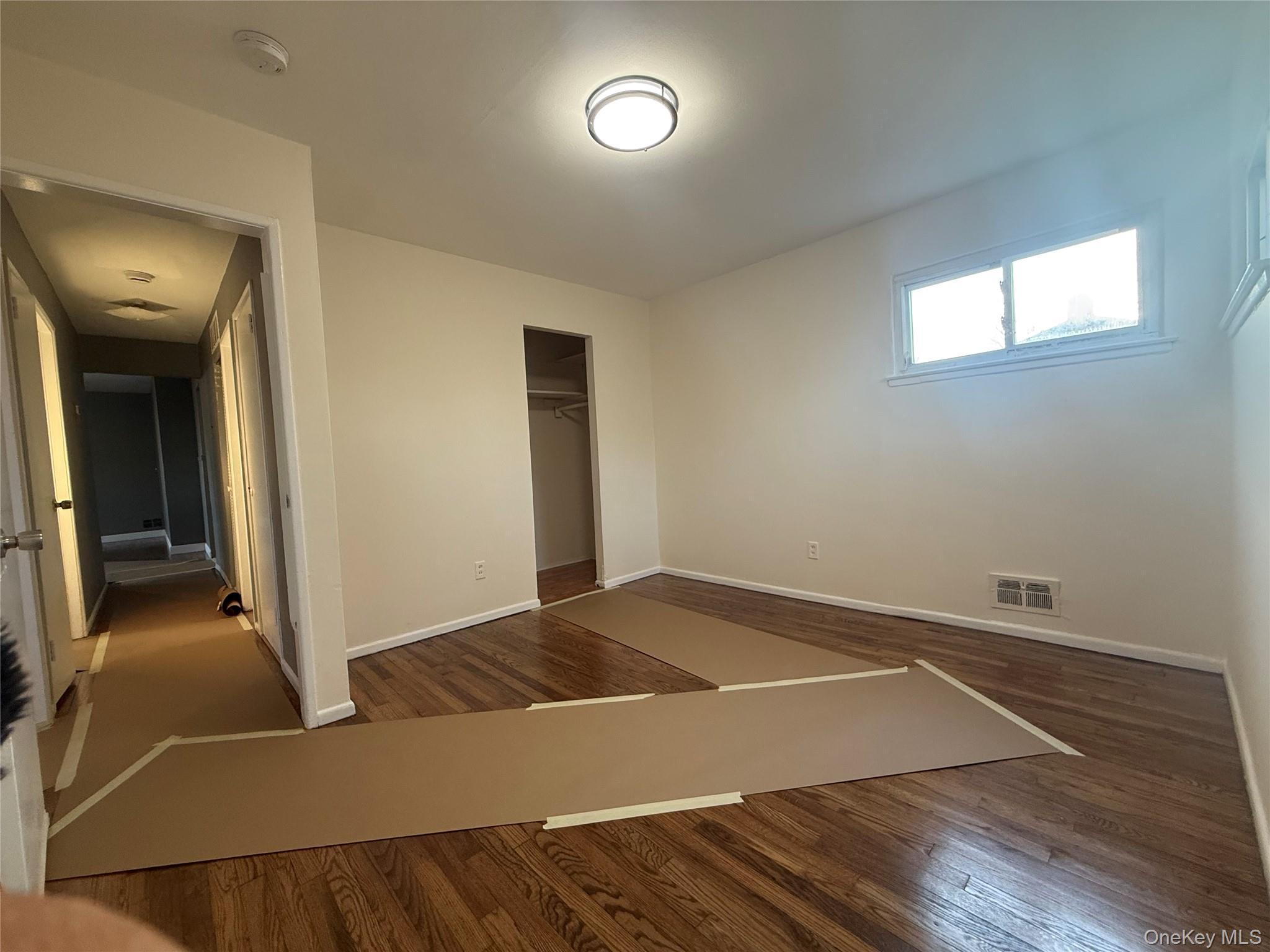 Single Family Eagle  Suffolk County, NY 11763, MLS-945906-31