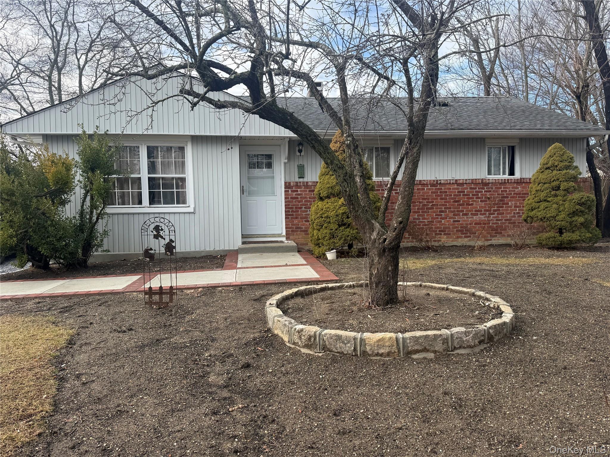 Single Family Eagle  Suffolk County, NY 11763, MLS-945906-41