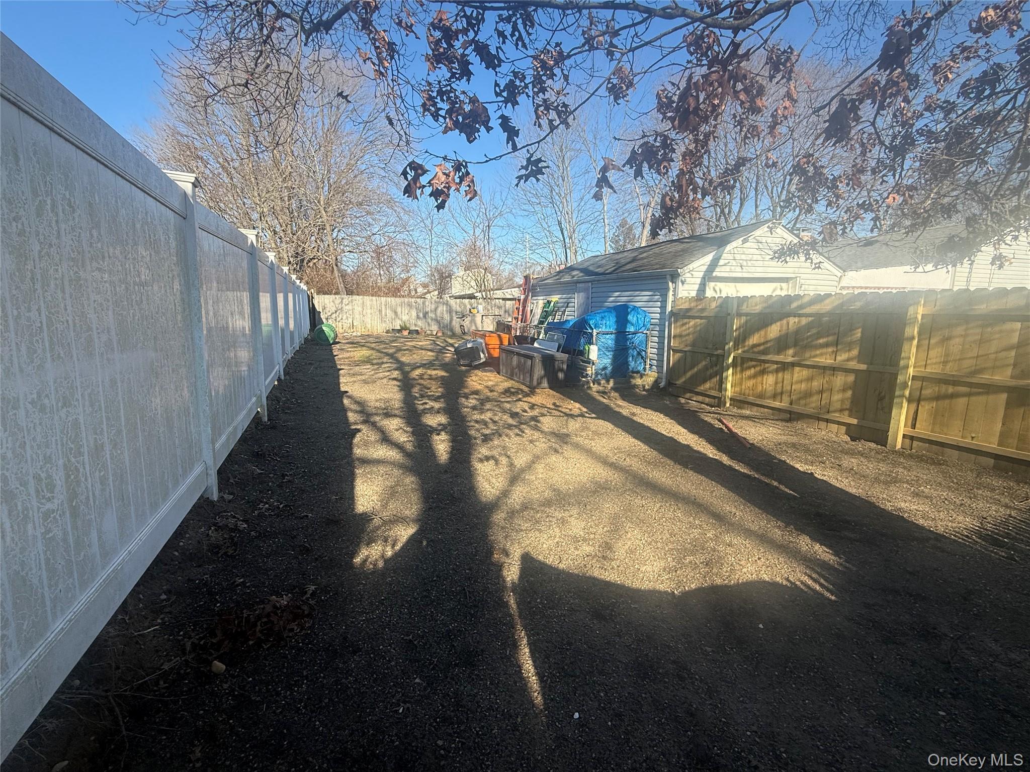 Single Family Eagle  Suffolk County, NY 11763, MLS-945906-43