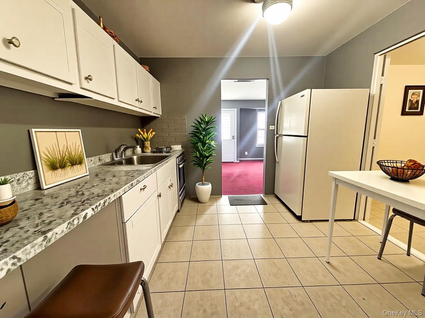 Single Family Eagle  Suffolk County, NY 11763, MLS-945906-7