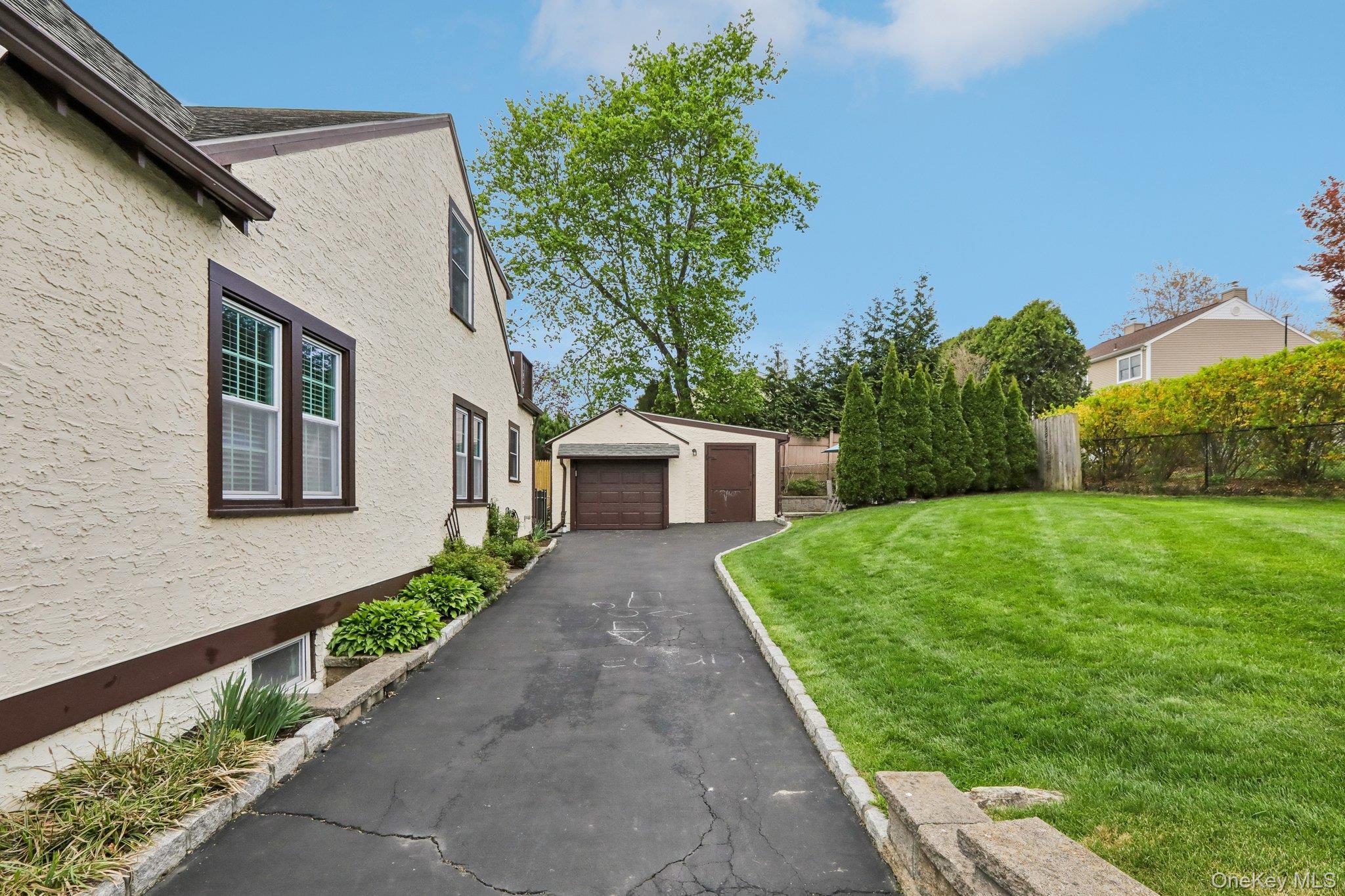 Single Family Chelsea  Westchester County, NY 10532, MLS-945908-44