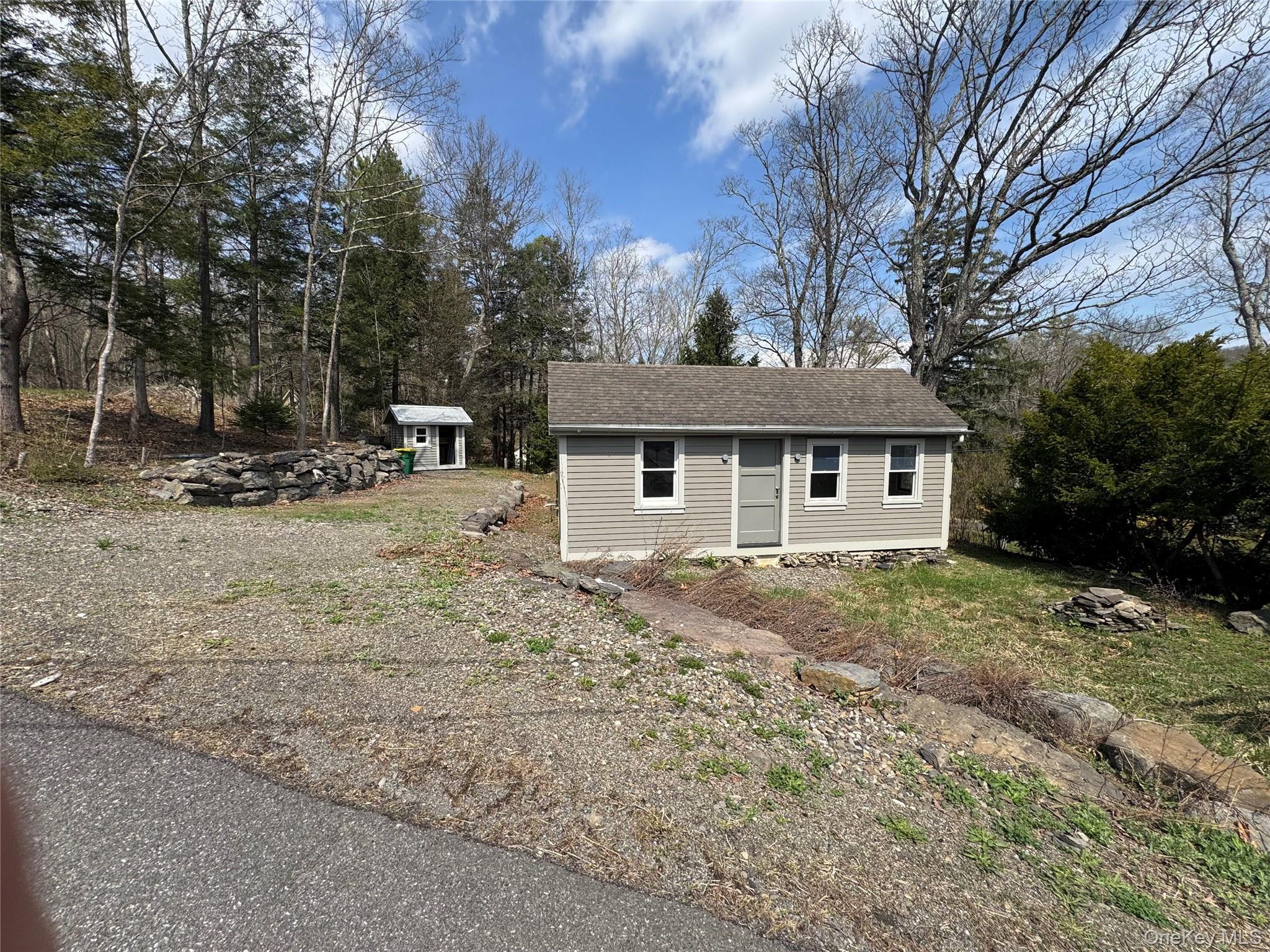 Single Family Sawkill Park  Ulster County, NY 12401, MLS-945922-2