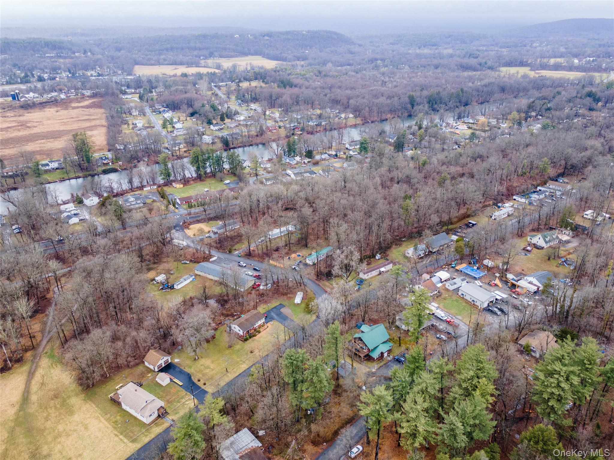 Single Family South  Ulster County, NY 12477, MLS-945933-8