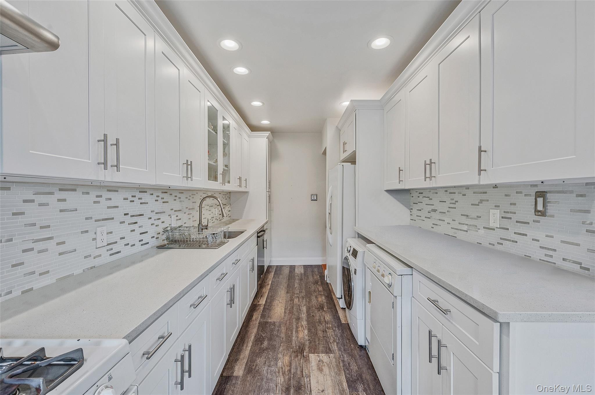 Single Family 70th  Queens, NY 11378, MLS-945960-17