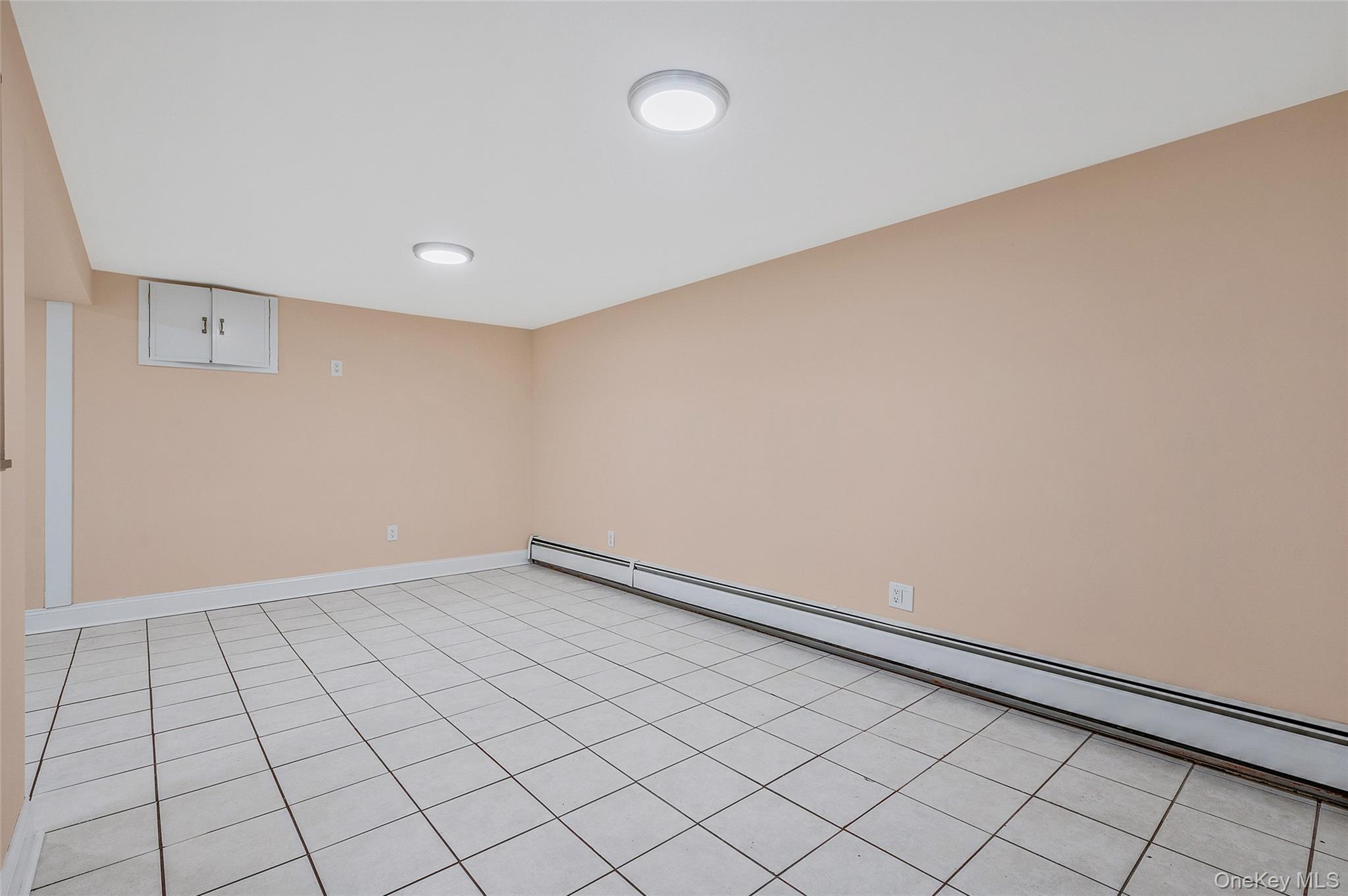 Single Family 70th  Queens, NY 11378, MLS-945960-19