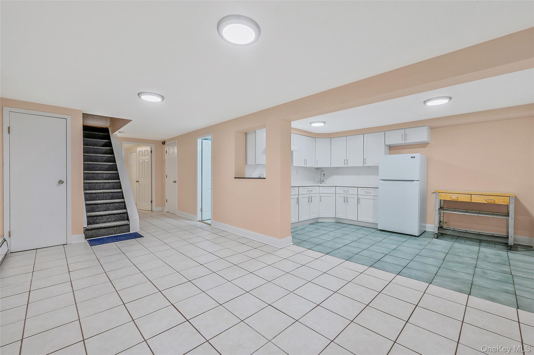 Single Family 70th  Queens, NY 11378, MLS-945960-20