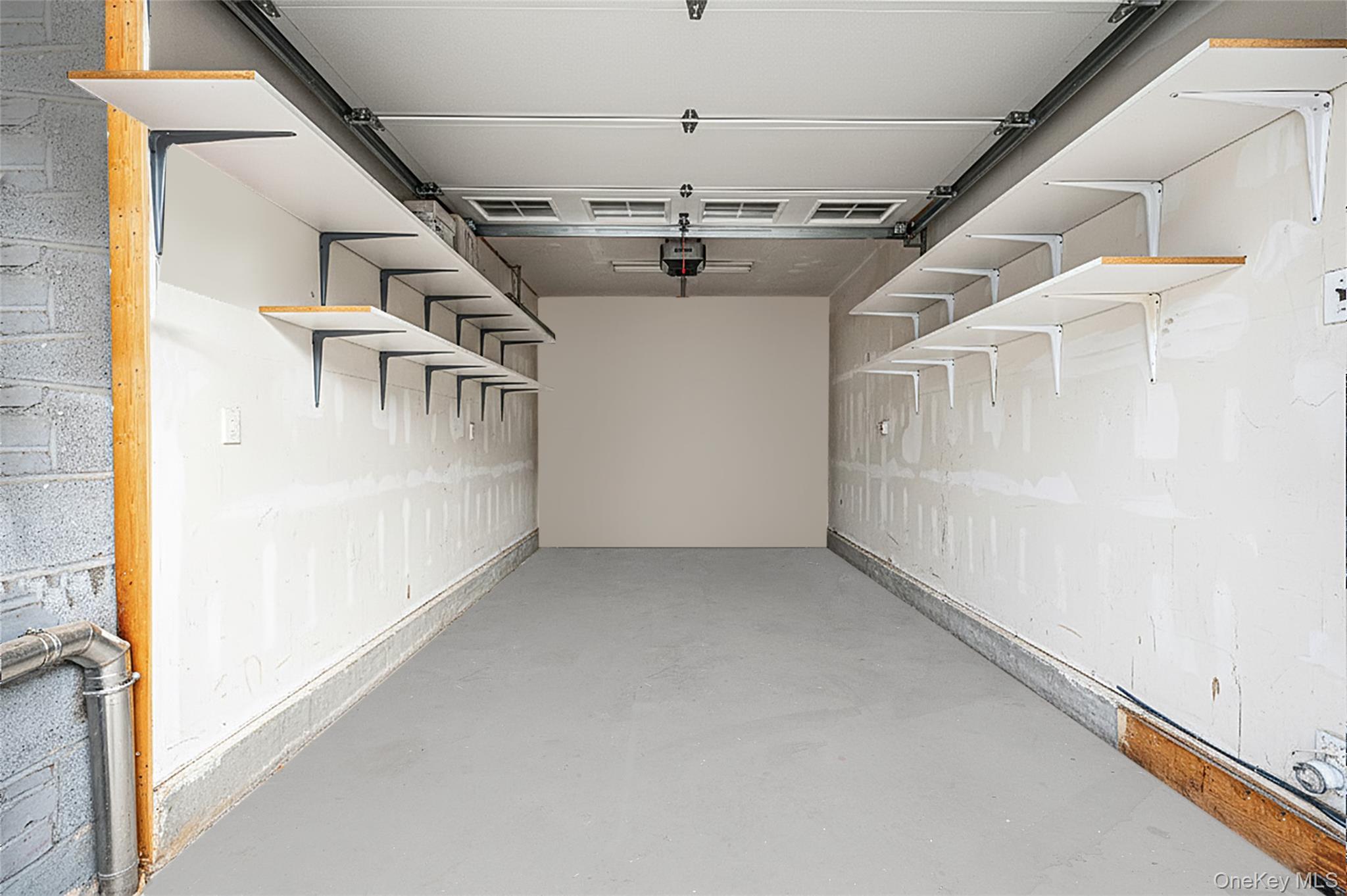 Single Family 70th  Queens, NY 11378, MLS-945960-28