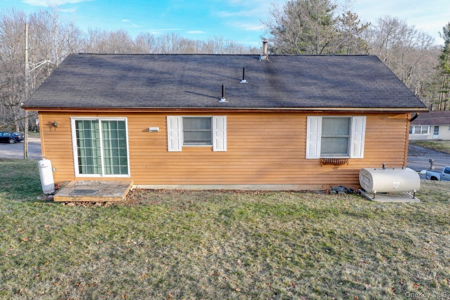 Single Family Oakland  Orange County, NY 12586, MLS-945980-6