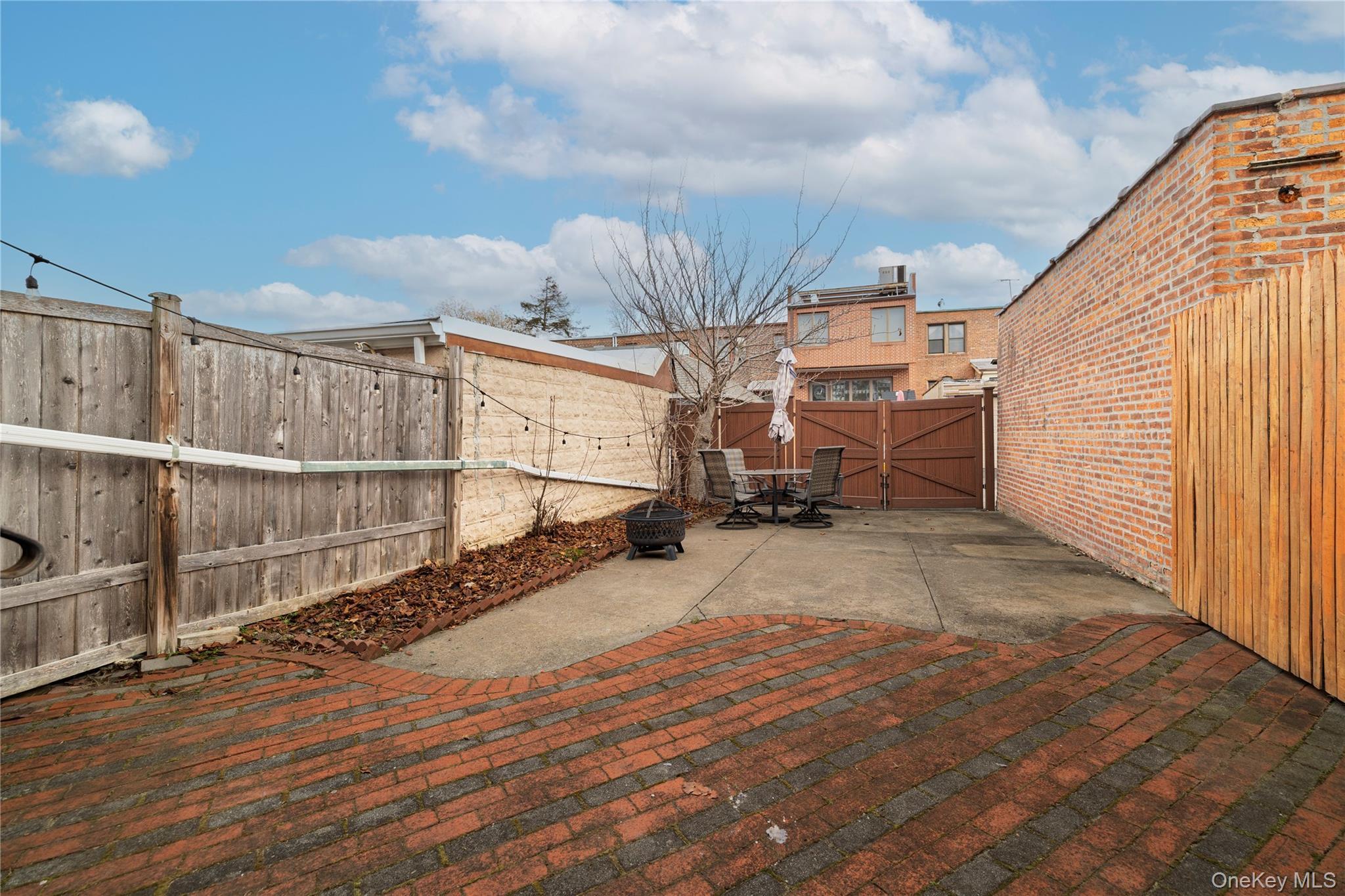 Single Family Exeter  Queens, NY 11375, MLS-946011-17