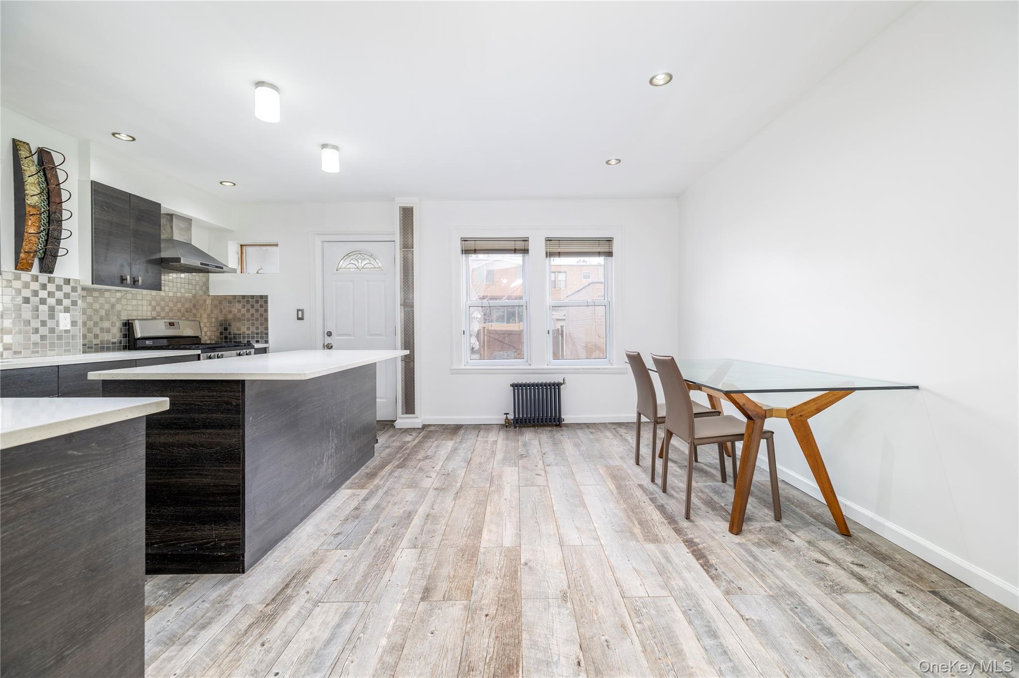 Single Family Exeter  Queens, NY 11375, MLS-946011-4