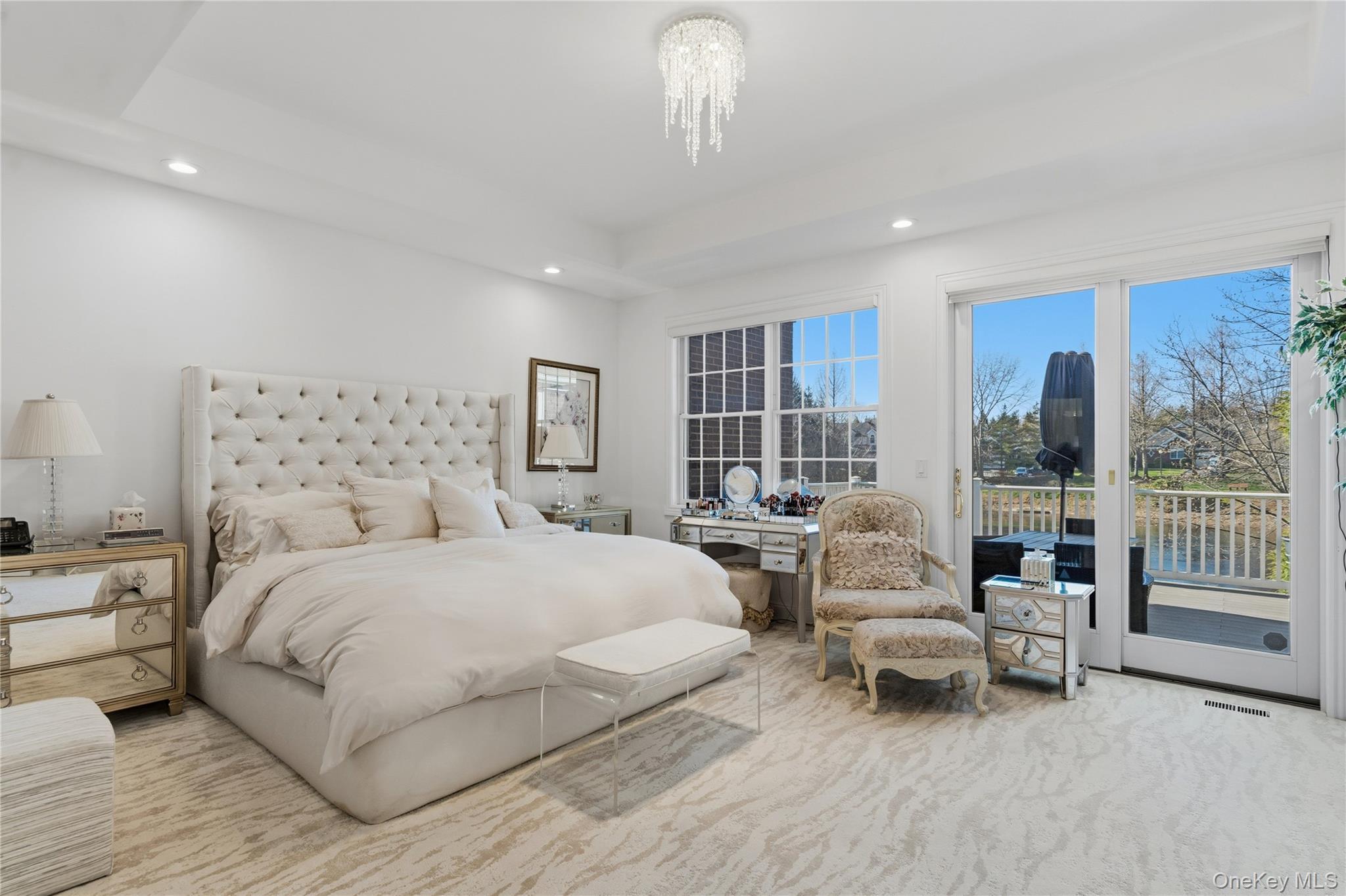 Condo Hathaway  Nassau County, NY 11030, MLS-946048-14