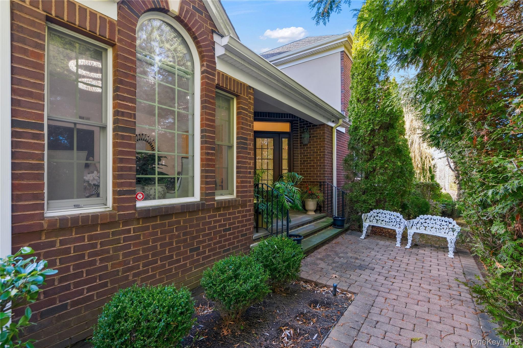 Condo Hathaway  Nassau County, NY 11030, MLS-946048-2