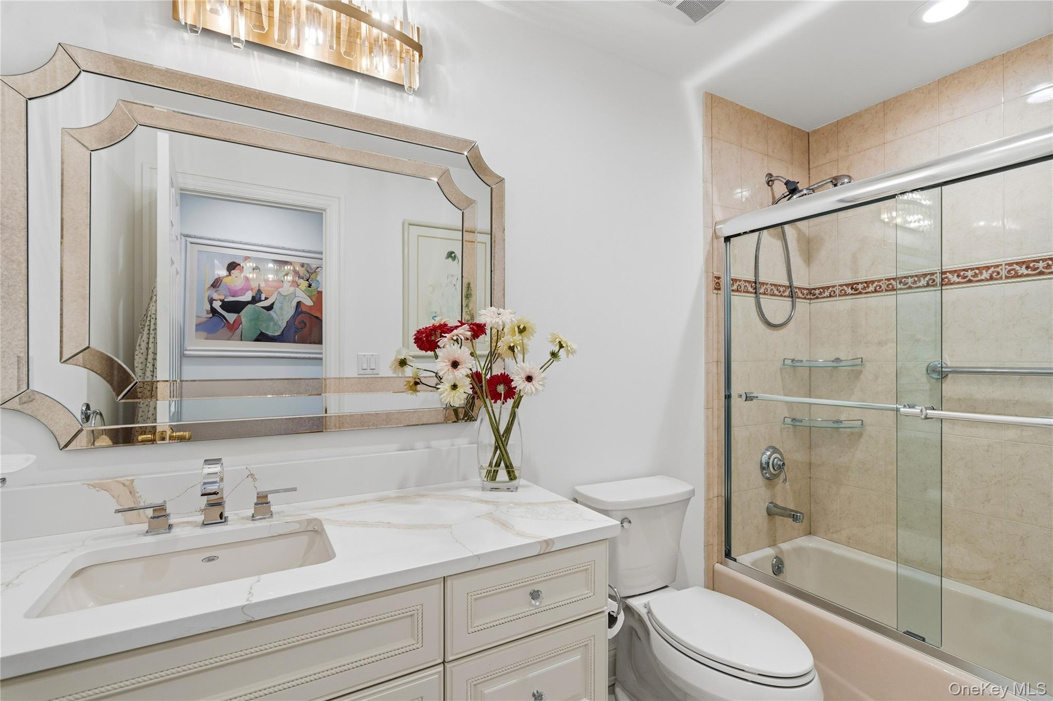 Condo Hathaway  Nassau County, NY 11030, MLS-946048-20