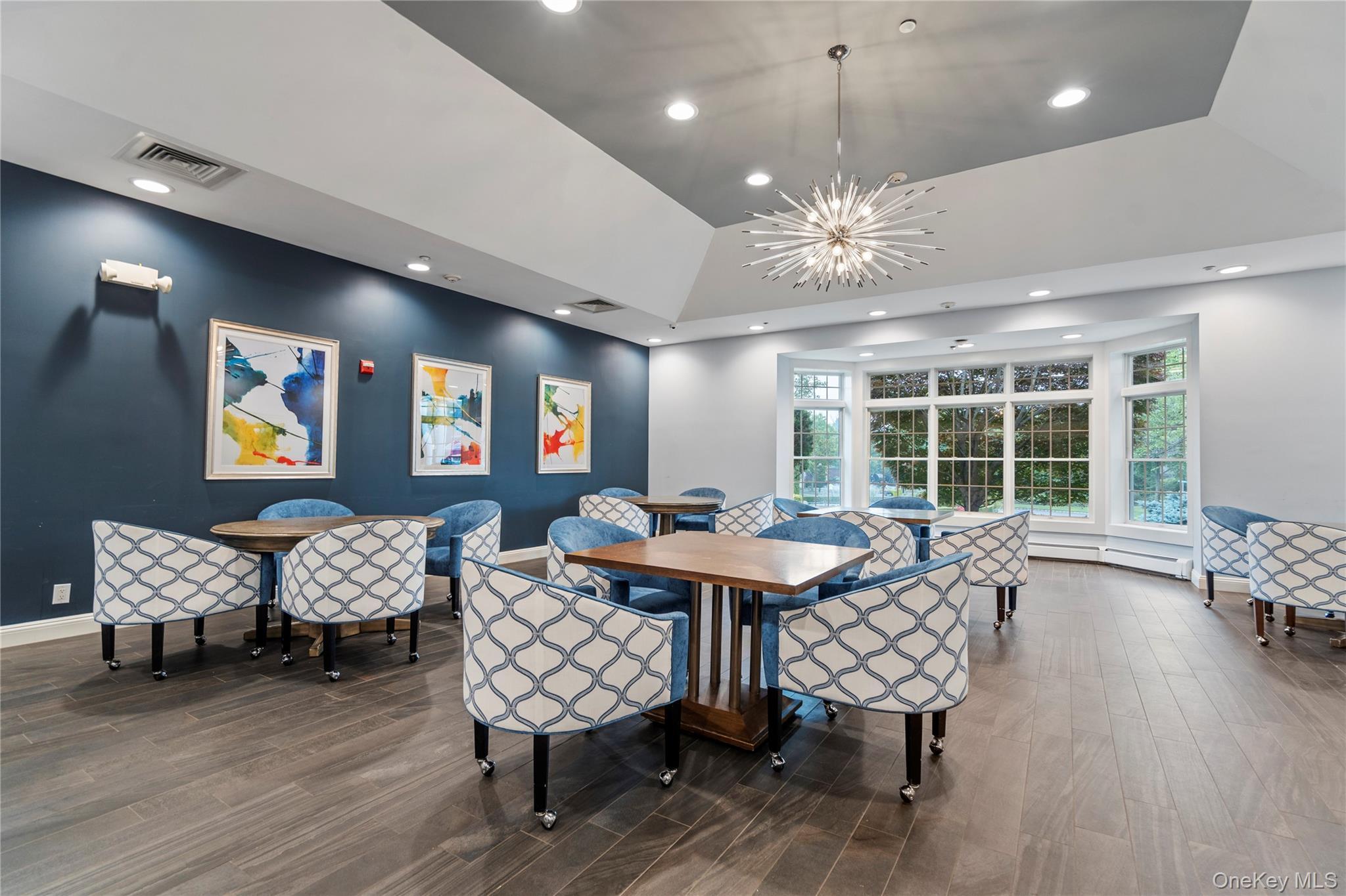 Condo Hathaway  Nassau County, NY 11030, MLS-946048-28