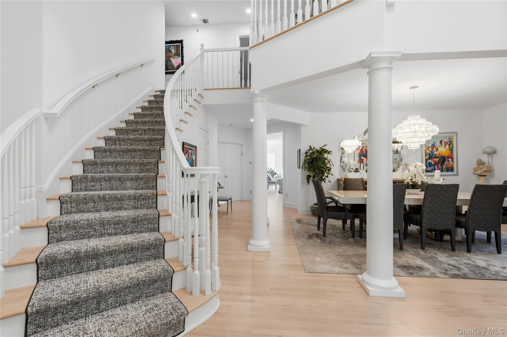 Condo Hathaway  Nassau County, NY 11030, MLS-946048-3