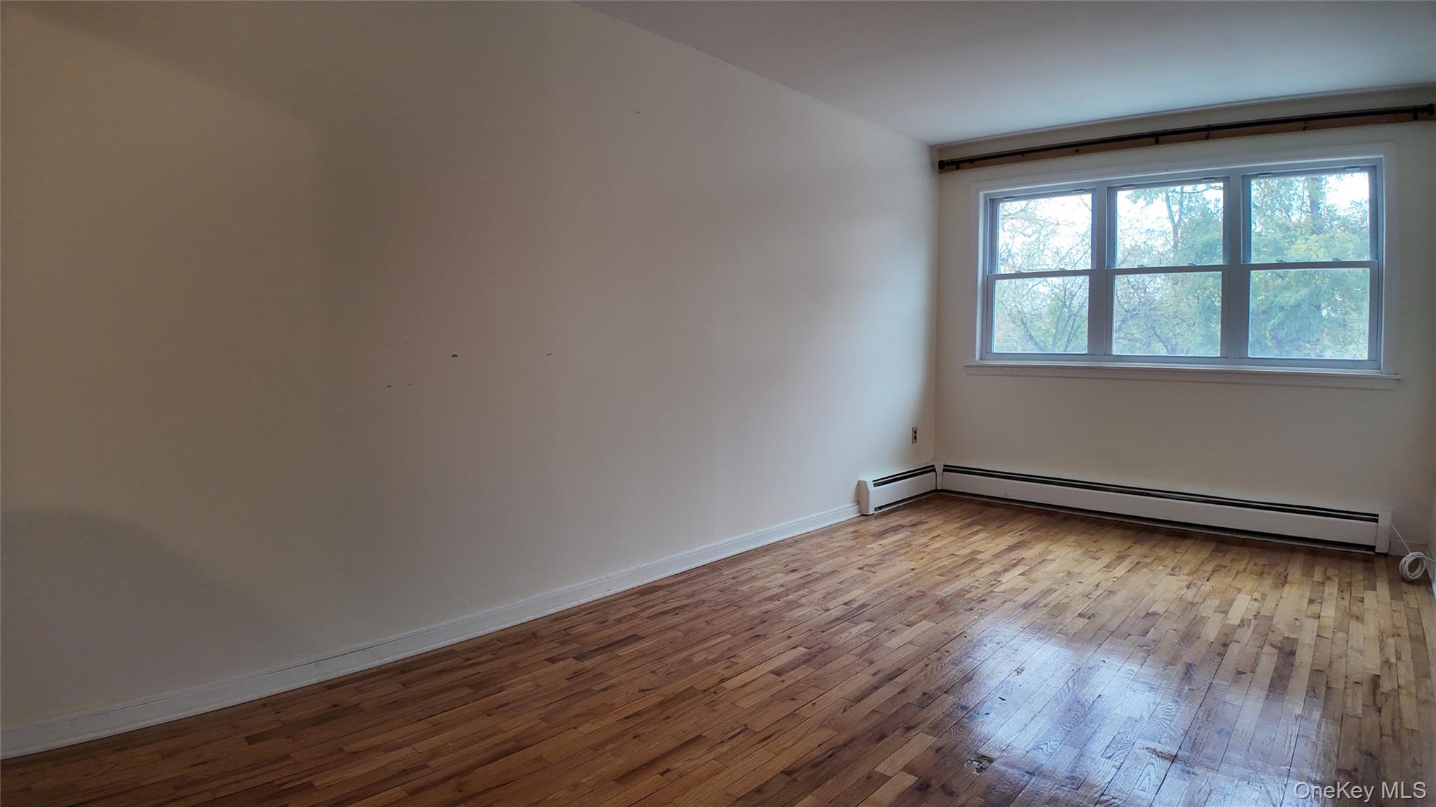 Apartment Screvin Bronx, NY 10473, MLS-946147-6