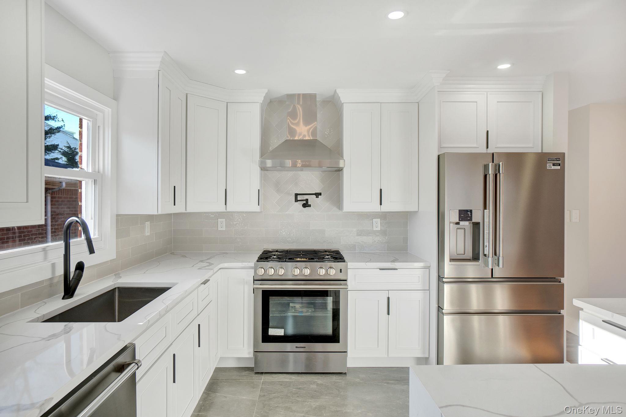 Single Family 244th  Queens, NY 11362, MLS-946181-11