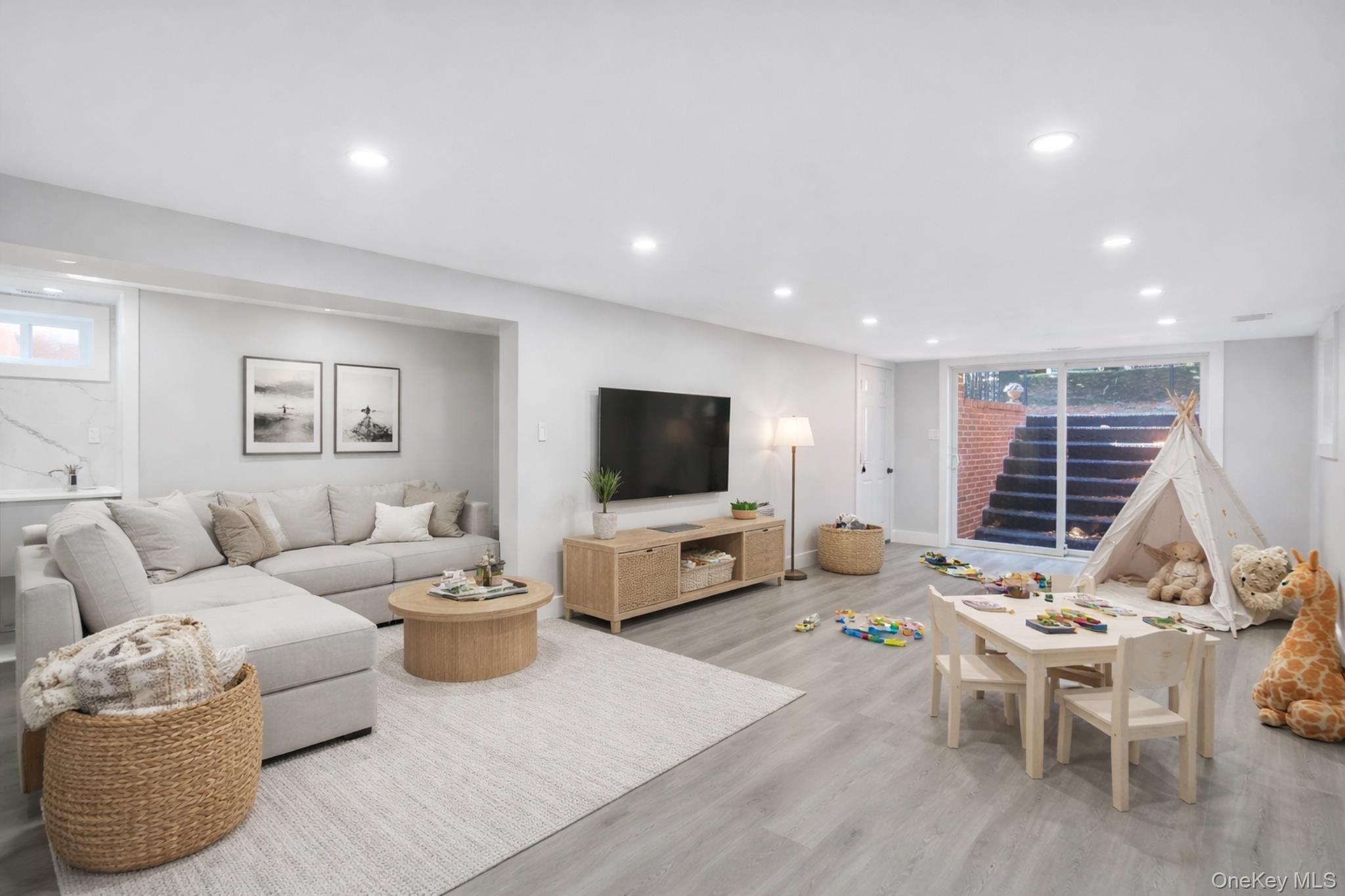 Single Family 244th  Queens, NY 11362, MLS-946181-23