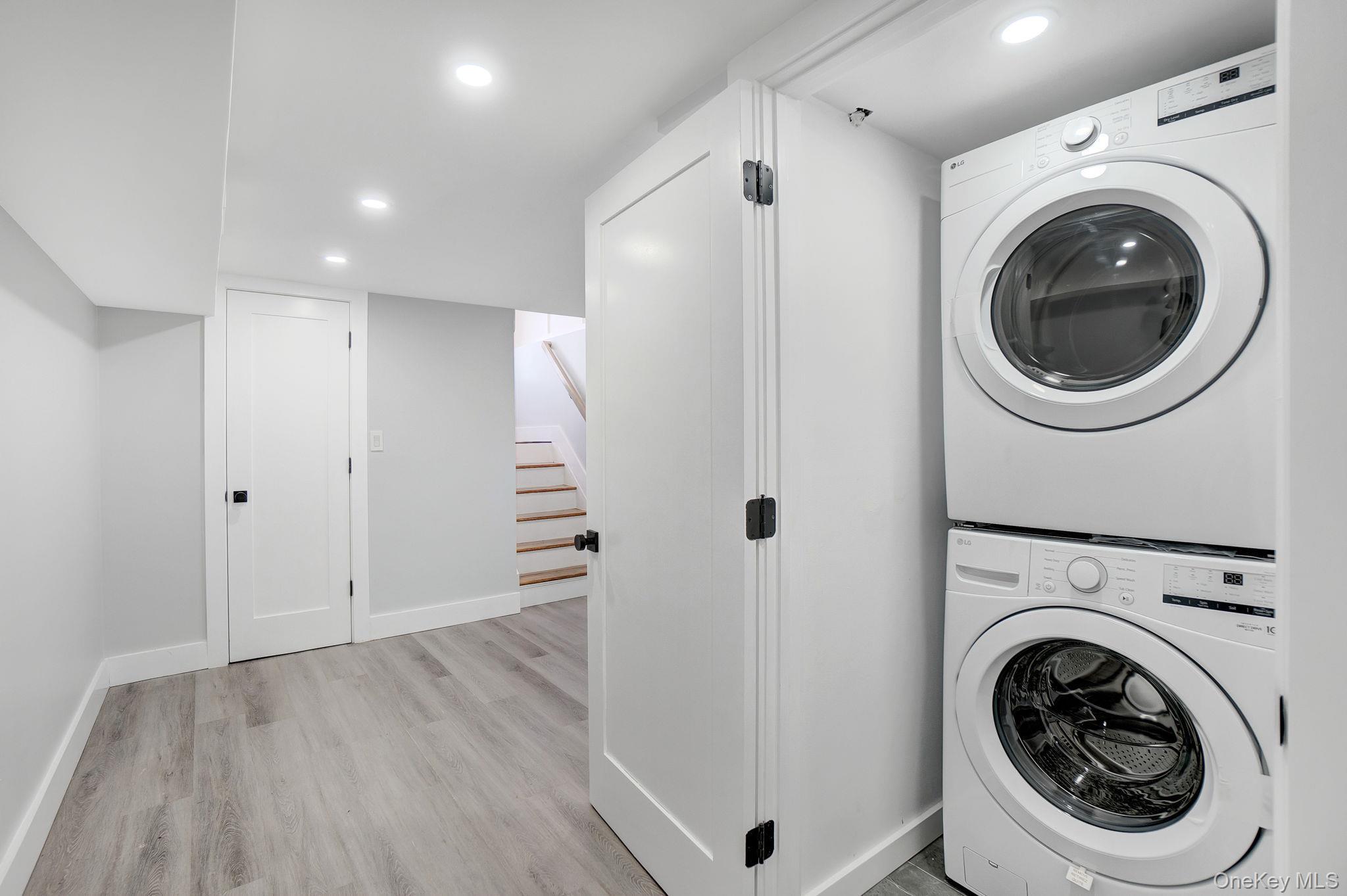 Single Family 244th  Queens, NY 11362, MLS-946181-26