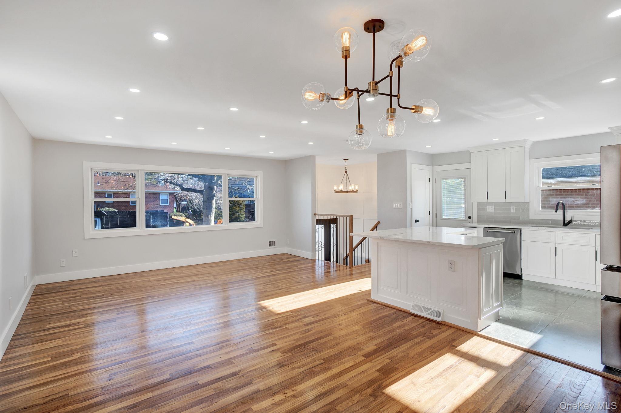 Single Family 244th  Queens, NY 11362, MLS-946181-6