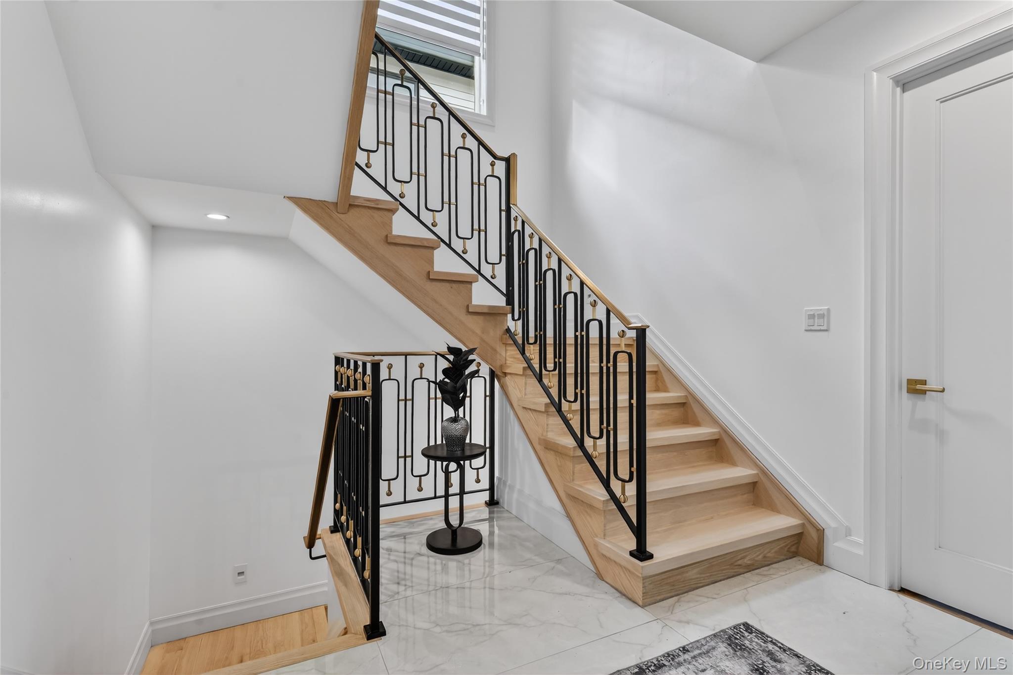 Condo Ellish  Rockland County, NY 10977, MLS-946190-24