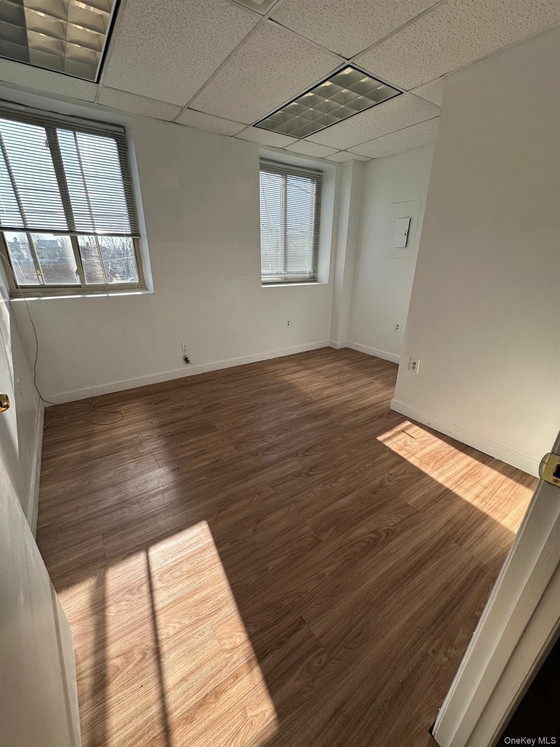 Commercial Lease Tremont Bronx, NY 10465, MLS-946198-4